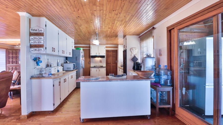 10 Bedroom Property for Sale in Dana Bay Western Cape